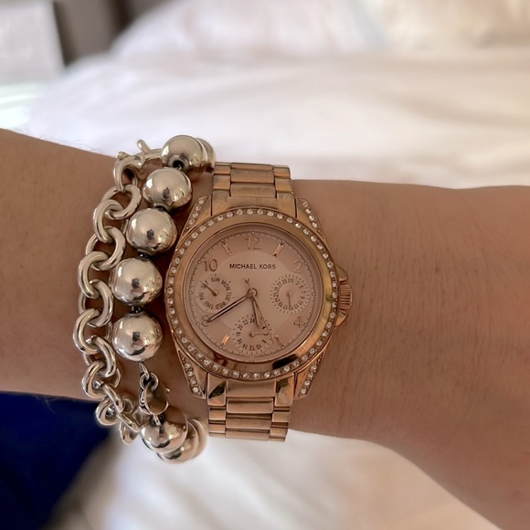 Michael Kors Accessories - Michael Kors rose gold watch